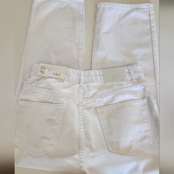 NWT Blue Savvy High Rise 90's Boyfriend Size 11 - Picture 3 of 15